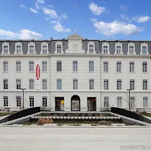 4* Appart hôtel Residhome Caserne De Bonne